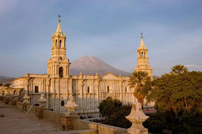 Seguro de viaje para Montañita Ecuador