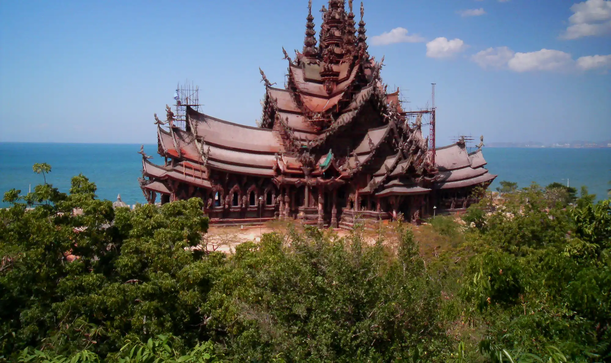 Family travel protection for Americans visiting Thailand
